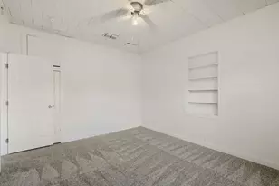 604 S Donohoe St, Granger, TX 76530 - Photo 18