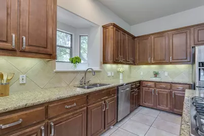 2401 Hunters Green Court, Austin, TX 78732 - Photo 20