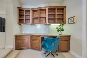 2401 Hunters Green Ct, Austin, TX 78732 - Photo 30