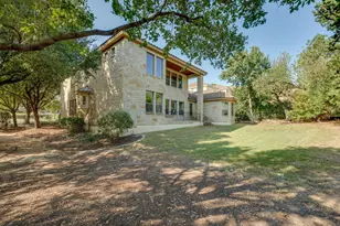 2401 Hunters Green Ct, Austin, TX 78732 - Photo 10
