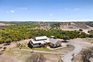 2105 Legacy Hls Dr, Johnson City, TX 78636 - Photo 36