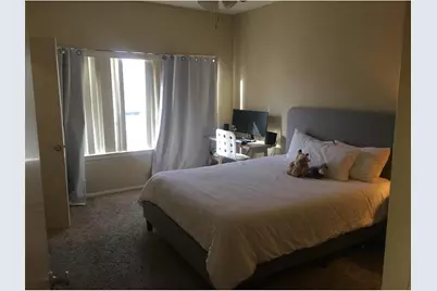 806 W 24th Street W #220, Austin, TX 78705 - Photo 4