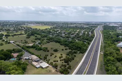 1294 Johnson Lane, Round Rock, TX 78665 - Photo 14