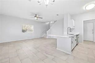 1700 Constantino Cir, Austin, TX 78745 - Photo 2