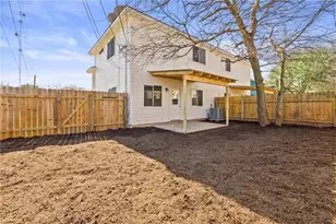 1700 Constantino Cir, Austin, TX 78745 - Photo 14