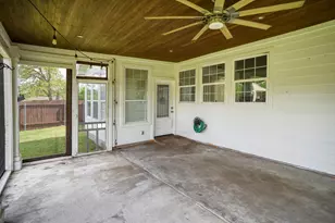 102 W Oak Loop, Cedar Creek, TX 78612 - Photo 32