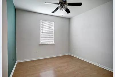 102 W Oak Loop, Cedar Creek, TX 78612 - Photo 24