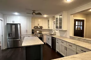 310 Buckeye Trail, La Grange, TX 78945 - Photo 6