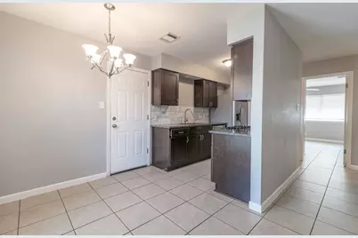 1810 Nicole Circle #B, Round Rock, TX 78664 - Photo 6