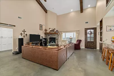 1138 Creekside Lane, Weimar, TX 78962 - Photo 4