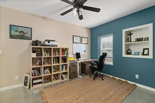 1138 Creekside Ln, Weimar, TX 78962 - Photo 24