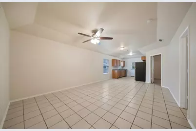 236 Rosalie Drive, New Braunfels, TX 78130 - Photo 2