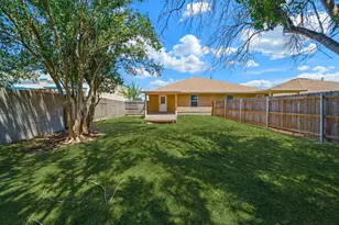 236 Rosalie Dr, New Braunfels, TX 78130 - Photo 10