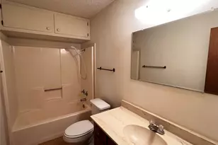 405 E Roitsch Ln, La Grange, TX 78945 - Photo 20