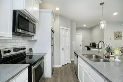 125 Hawea Lane, Bastrop, TX 78602 - Photo 10