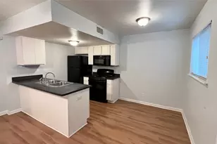 2301 Ohlen Rd, Austin, TX 78757 - Photo 2