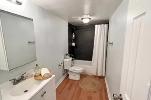 2301 Ohlen Rd, Austin, TX 78757 - Photo 4