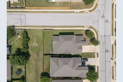 2429 Leonards Pass, Leander, TX 78641 - Photo 2