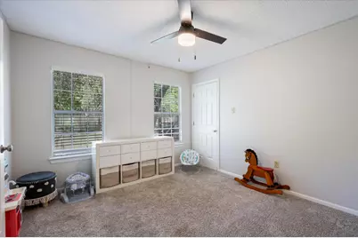 201 N Oak Hollow Road, Georgetown, TX 78628 - Photo 18