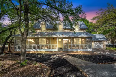 201 N Oak Hollow Road, Georgetown, TX 78628 - Photo 1