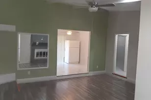 9405 Newberry Dr, Austin, TX 78729 - Photo 8