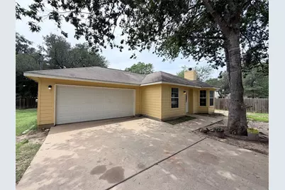 142 Nuuanu Lane, Bastrop, TX 78602 - Photo 2