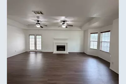 142 Nuuanu Lane, Bastrop, TX 78602 - Photo 6