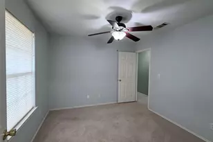 142 Nuuanu Ln, Bastrop, TX 78602 - Photo 18