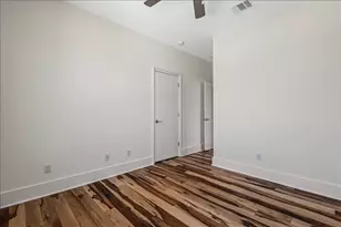 1601 Houston St, Austin, TX 78756 - Photo 20