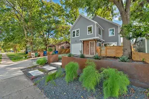 1807 Haskell St, Austin, TX 78702 - Photo 2