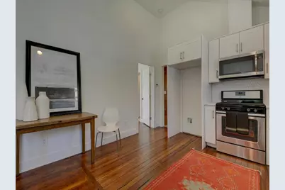 66 1/2 Navasota Street #B, Austin, TX 78702 - Photo 4