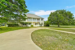 40202 Settlers Path Path, Georgetown, TX 78626 - Photo 14