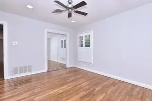 1309 Ridgemont Dr, Austin, TX 78723 - Photo 26