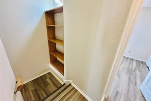 8814 Schick Rd, Austin, TX 78729 - Photo 20