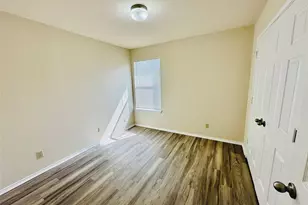 8814 Schick Rd, Austin, TX 78729 - Photo 26