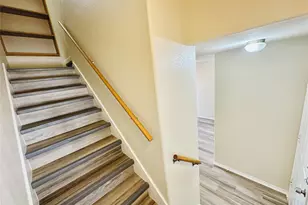 8814 Schick Rd, Austin, TX 78729 - Photo 18