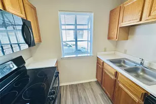 8814 Schick Rd, Austin, TX 78729 - Photo 4