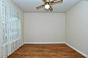 292 Whispering Wind Dr, Georgetown, TX 78633 - Photo 20