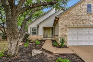292 Whispering Wind Dr, Georgetown, TX 78633 - Photo 2