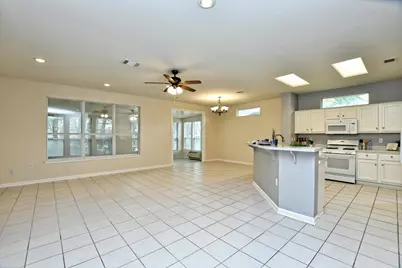 292 Whispering Wind Drive, Georgetown, TX 78633 - Photo 4
