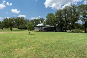 510 Country Ln, Hays, TX 78610 - Photo 32