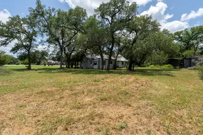 510 Country Lane, Hays, TX 78610 - Photo 22