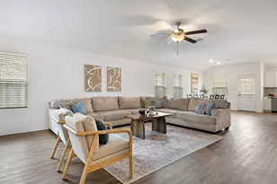505 Golden Plains Pkwy, Hutto, TX 78634 - Photo 4