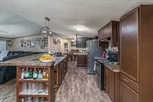 144 Rocky Ln, Bastrop, TX 78602 - Photo 12