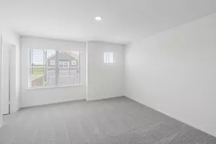 120 Desert Hare Dr, Jarrell, TX 76537 - Photo 4