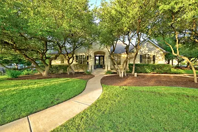 806 Overlook Bend, Leander, TX 78641 - Photo 2
