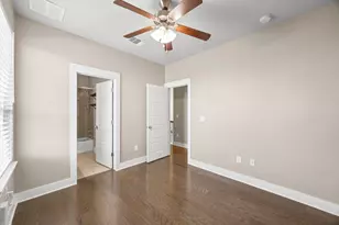 7505 Sugar Magnolia St, Austin, TX 78757 - Photo 28