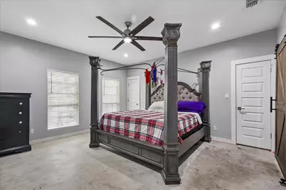 575 County Road 342, Hondo, TX 78801 - Photo 8