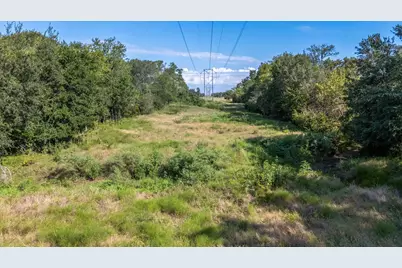 1038 League Line Road, Paige, TX 78659 - Photo 6