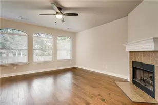 12605 Uvalde Creek Dr, Austin, TX 78732 - Photo 4